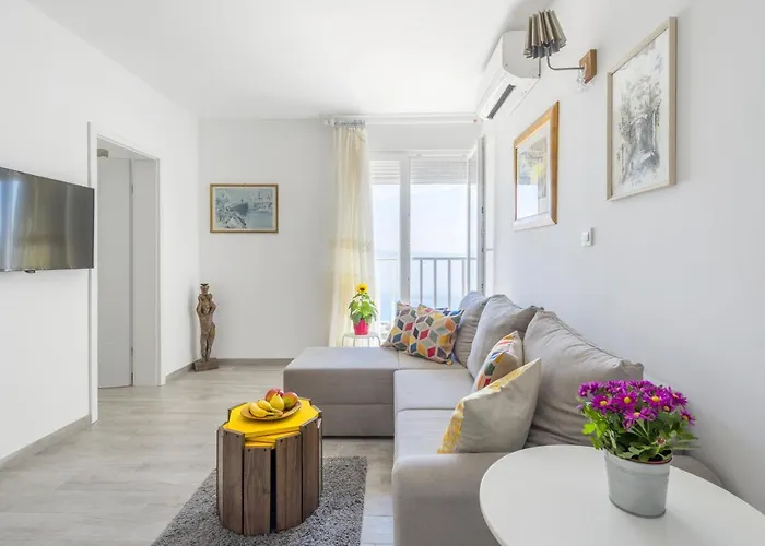 With Wifi - 12843 Split