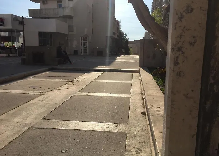 Apartament With Wifi - 12843 *