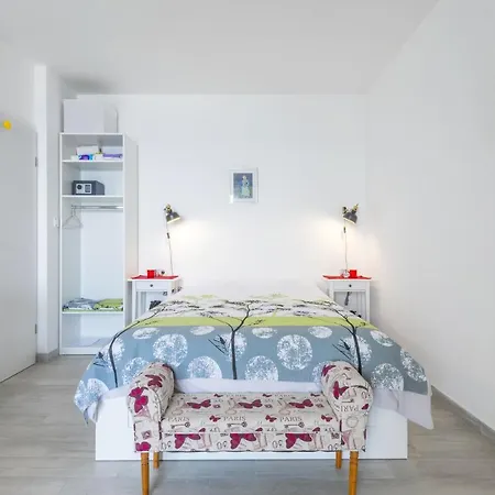 דירה With Wifi - 12843